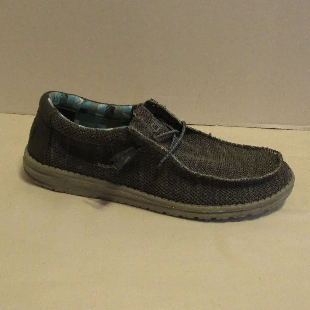 Hey Dude Shoes Wally Sox Men Size 9 Charcoal Travel Airport Vacation Fun Shoes